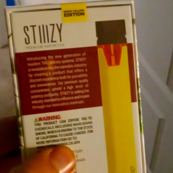 STIIIZY starter kit "Limited fall Edition" "NEON YELLOW"SEALED🆕NWT. - Picture 3 of 7